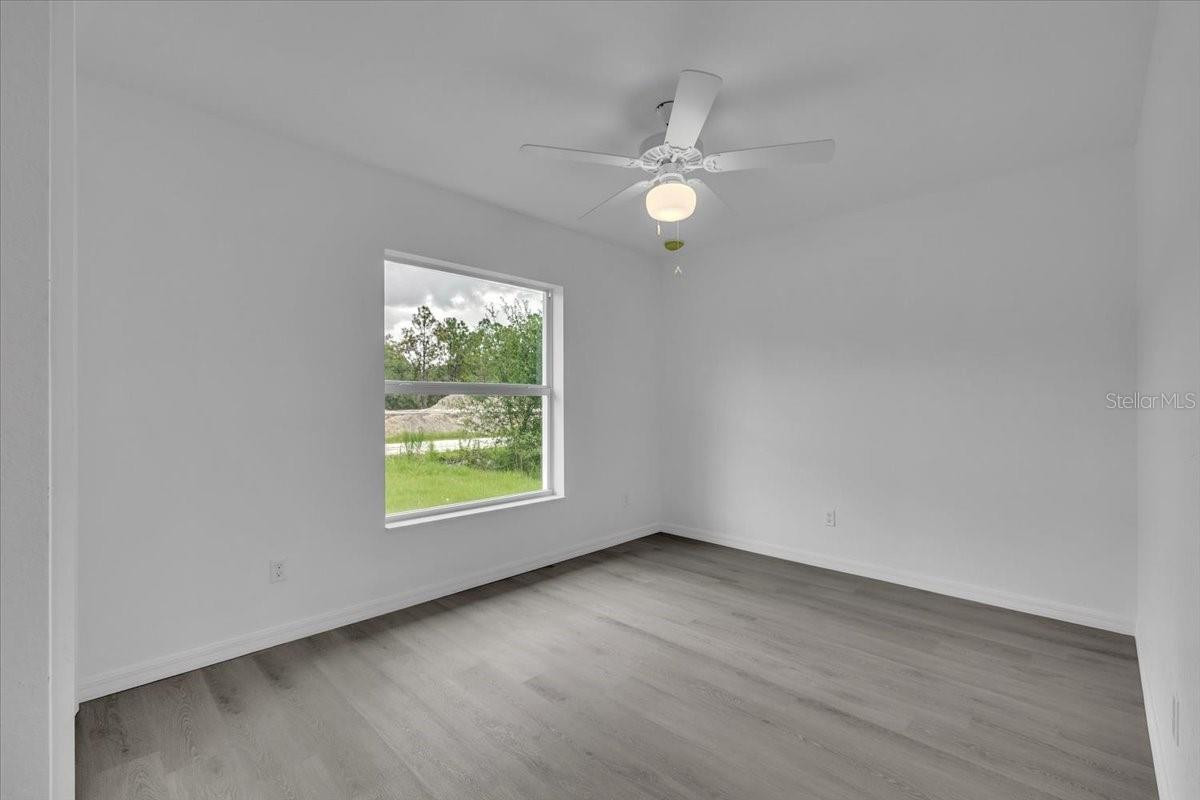 Image 17 of 27 For 27122 Seeger Drive