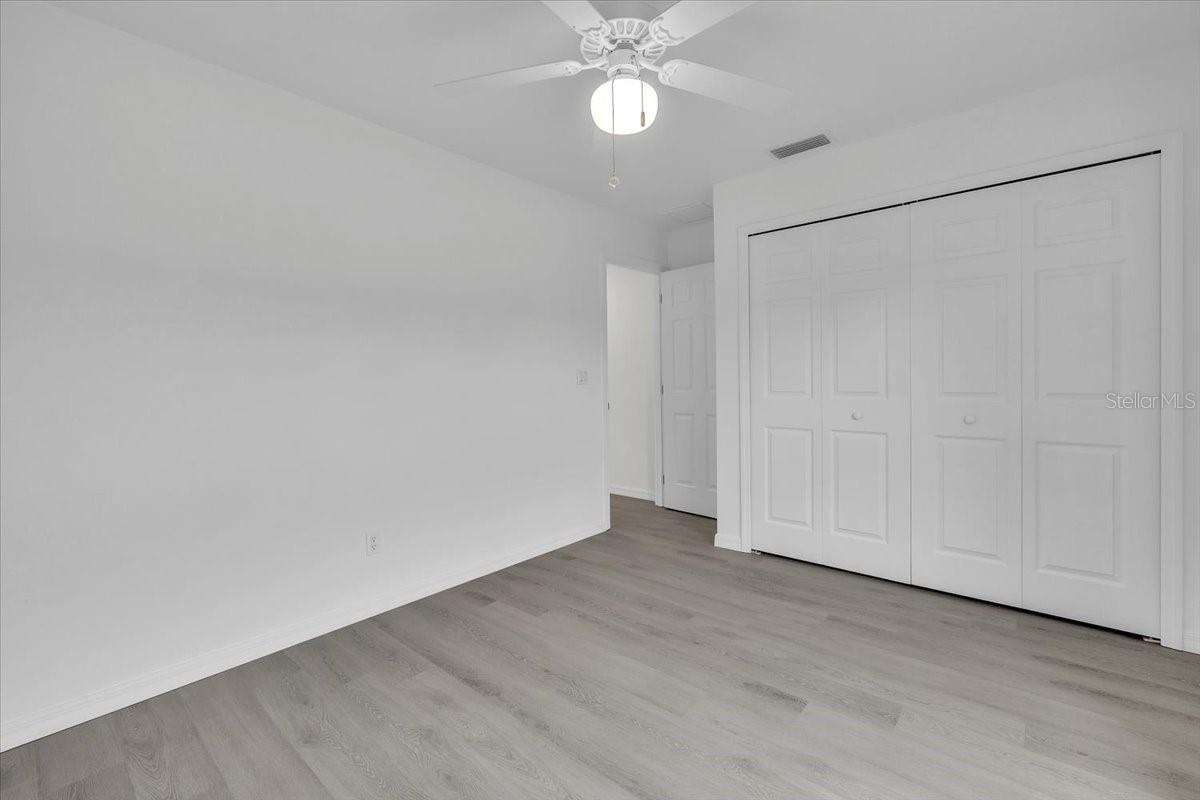 Image 18 of 27 For 27122 Seeger Drive