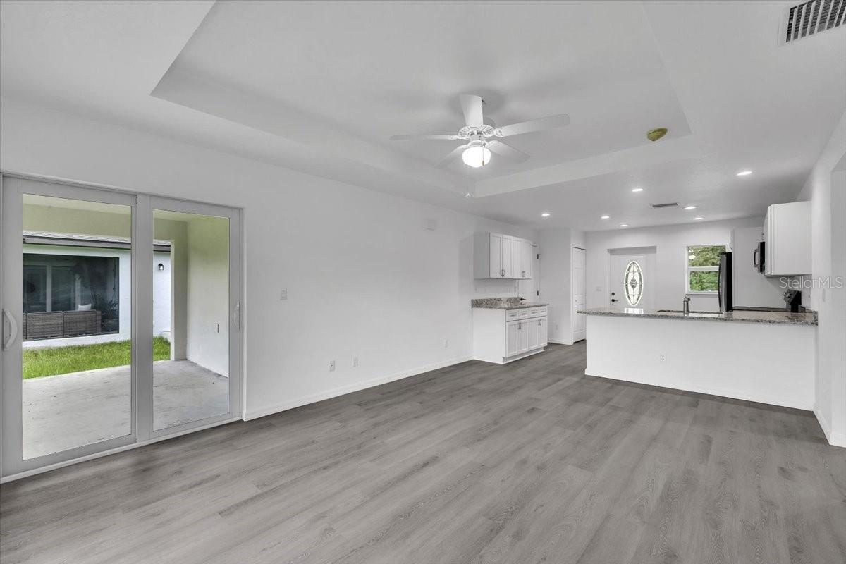 Image 9 of 27 For 27122 Seeger Drive