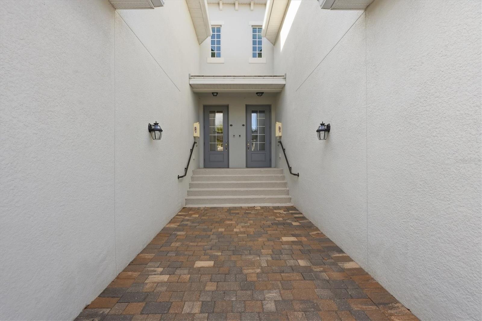 Image 16 of 84 For 14655 Sycamore Court 3121