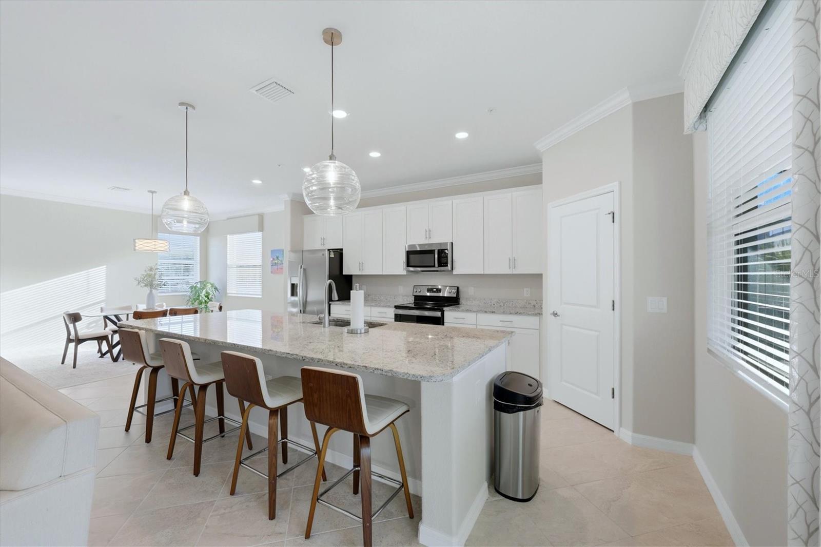 Image 32 of 84 For 14655 Sycamore Court 3121