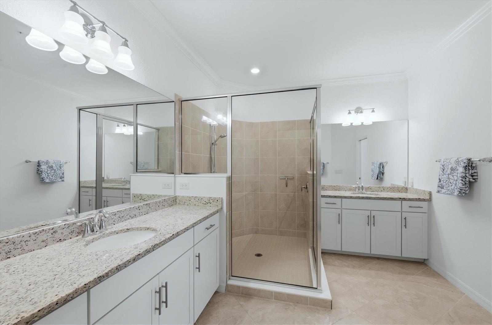 Image 37 of 84 For 14655 Sycamore Court 3121