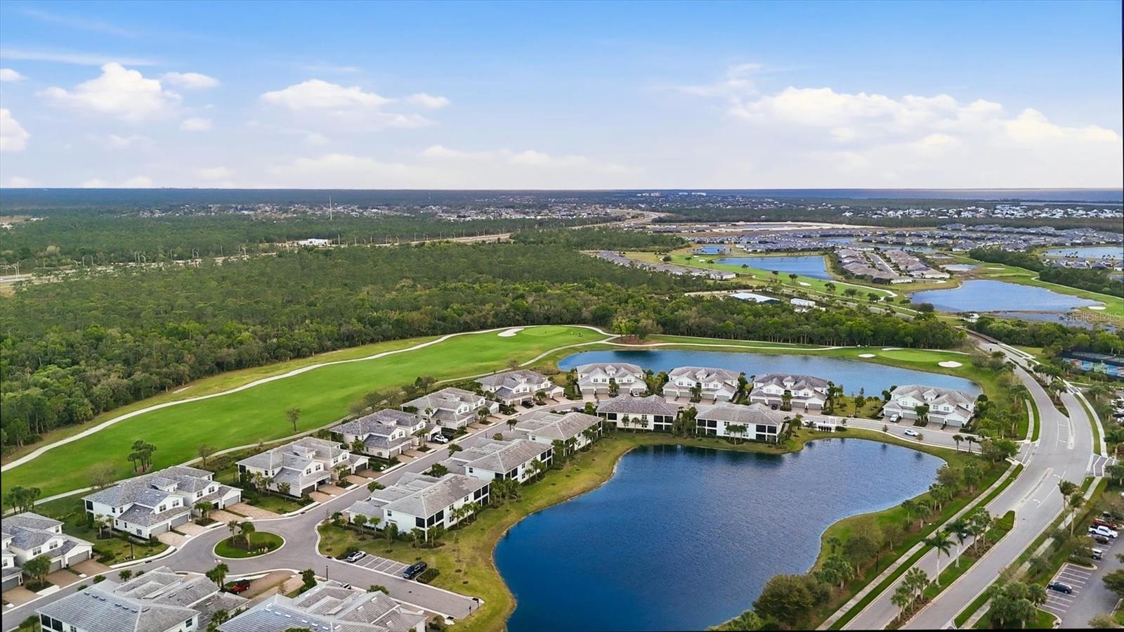 Image 50 of 84 For 14655 Sycamore Court 3121