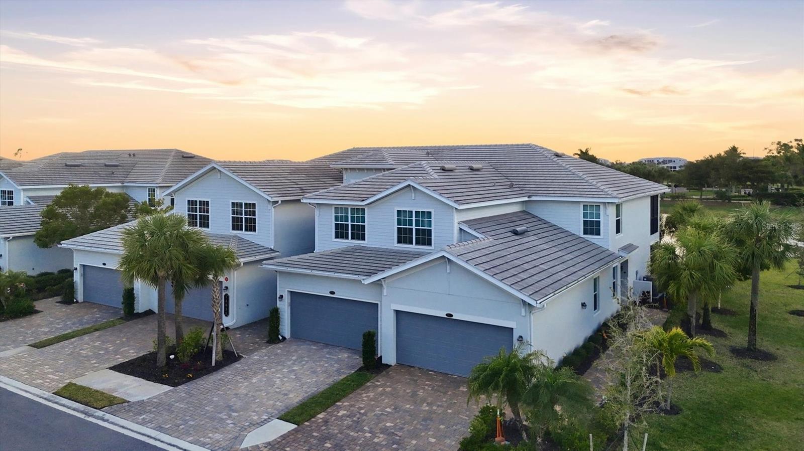 Image 7 of 84 For 14655 Sycamore Court 3121