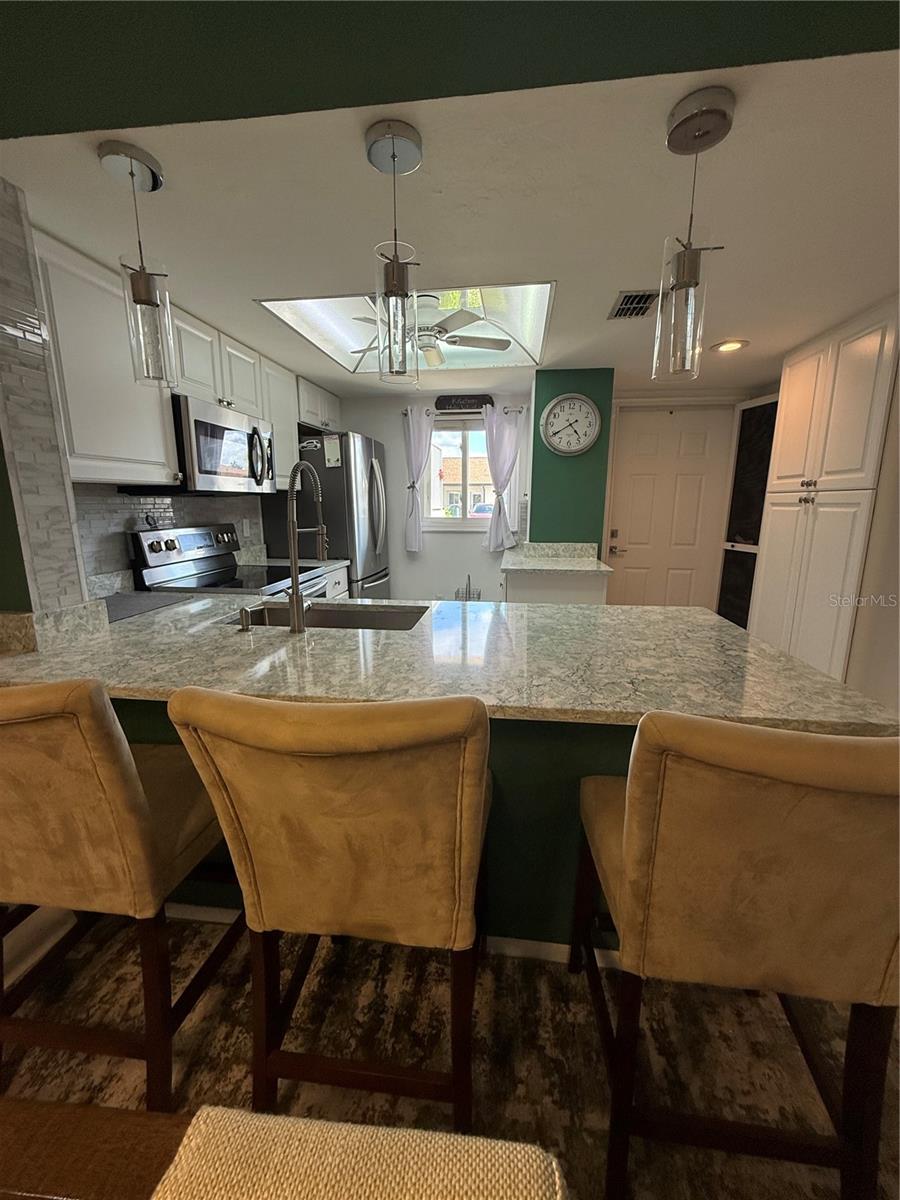 Image 16 of 53 For 25275 Rampart Boulevard 1303