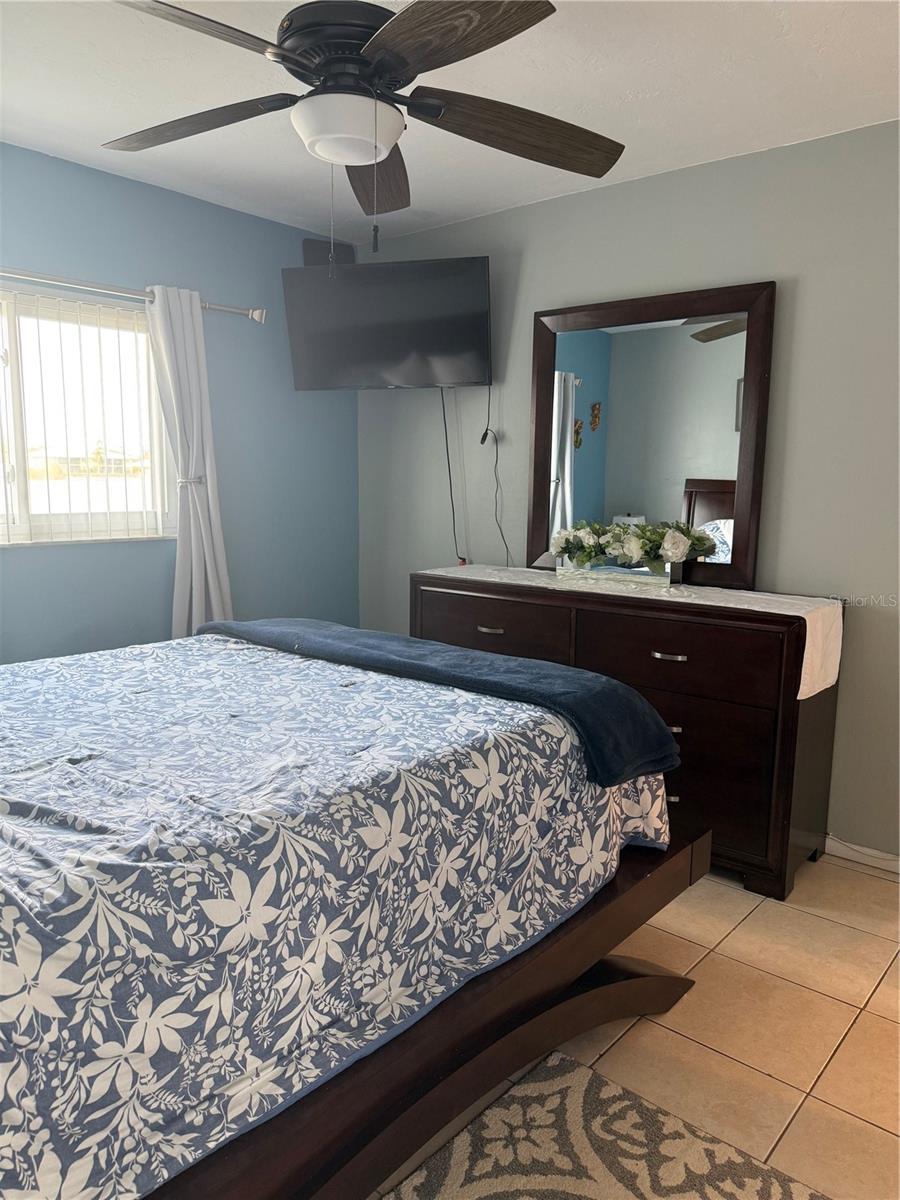 Image 38 of 53 For 25275 Rampart Boulevard 1303