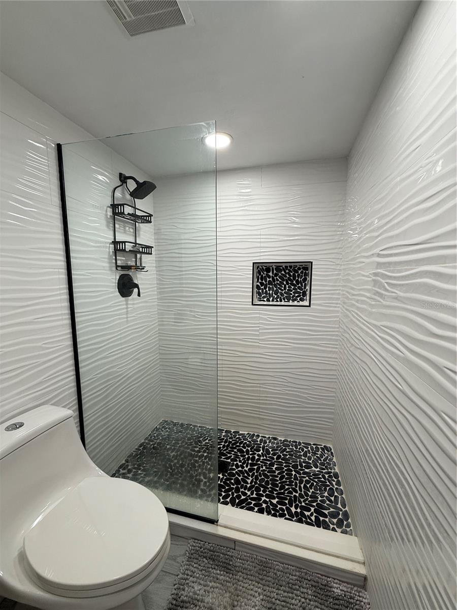 Image 42 of 53 For 25275 Rampart Boulevard 1303