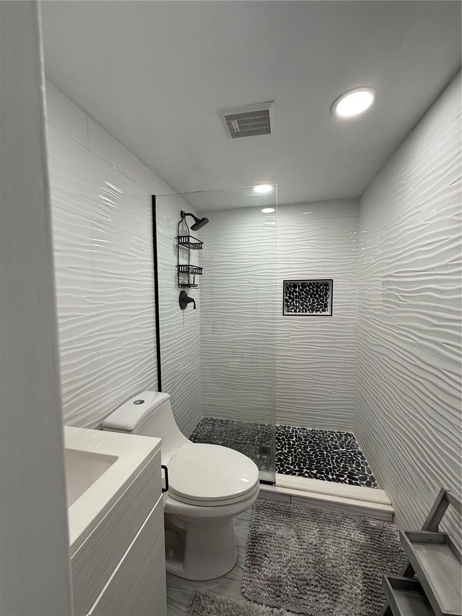 Image 43 of 53 For 25275 Rampart Boulevard 1303