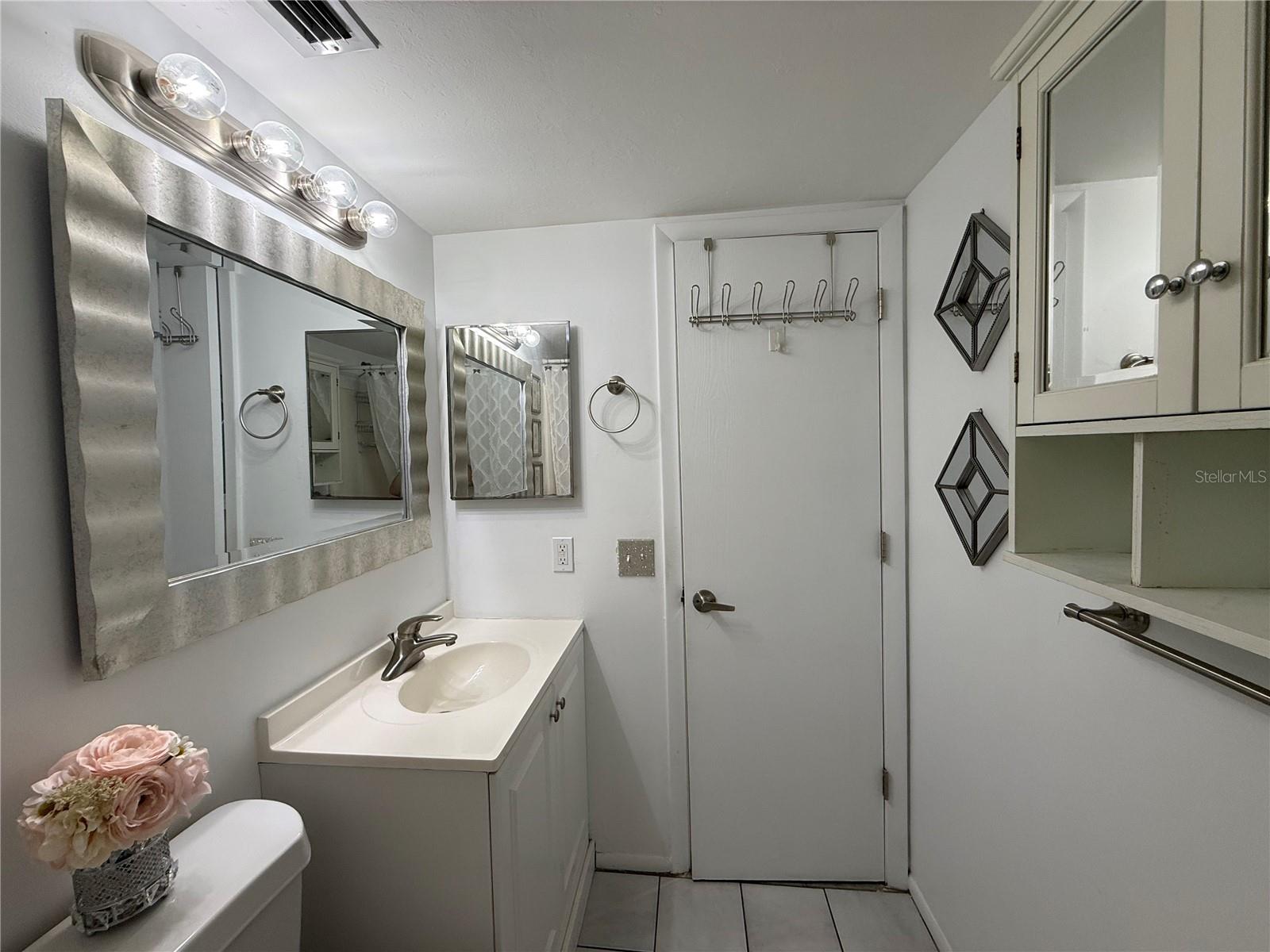 Image 47 of 53 For 25275 Rampart Boulevard 1303