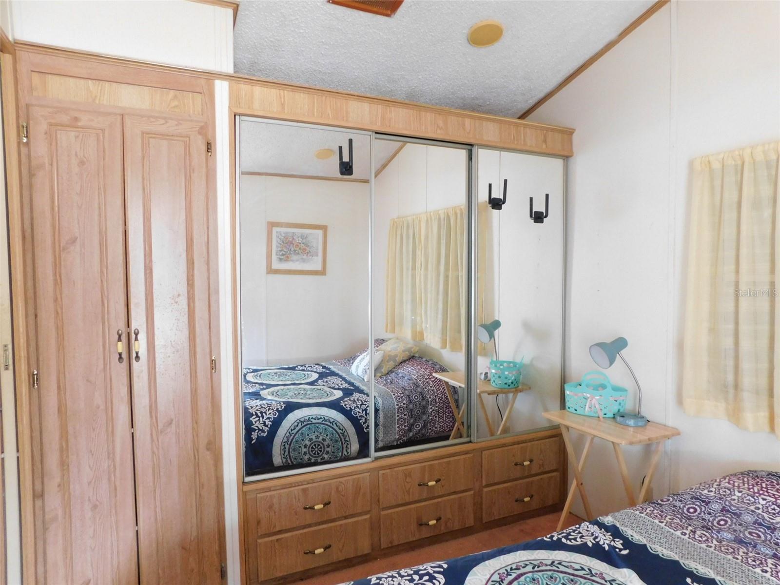 Image 18 of 23 For 1548 Strickland Street