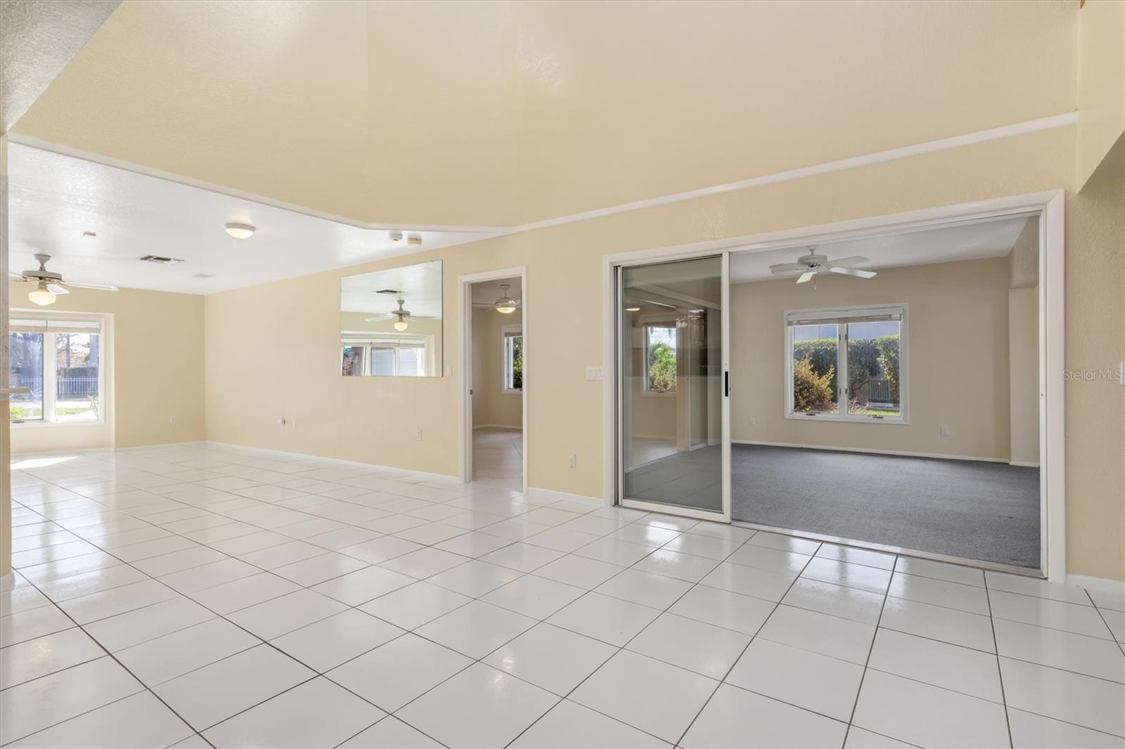 Image 21 of 72 For 4405 Harbor Boulevard