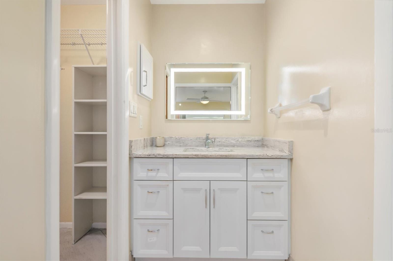 Image 30 of 72 For 4405 Harbor Boulevard