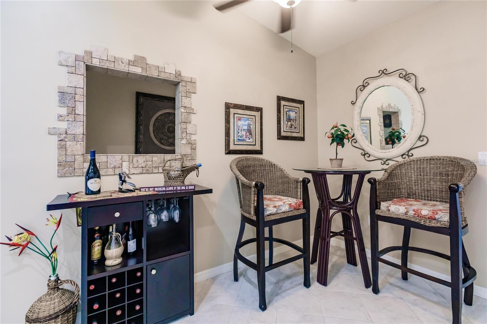 Image 13 of 41 For 323 Monaco Drive 10