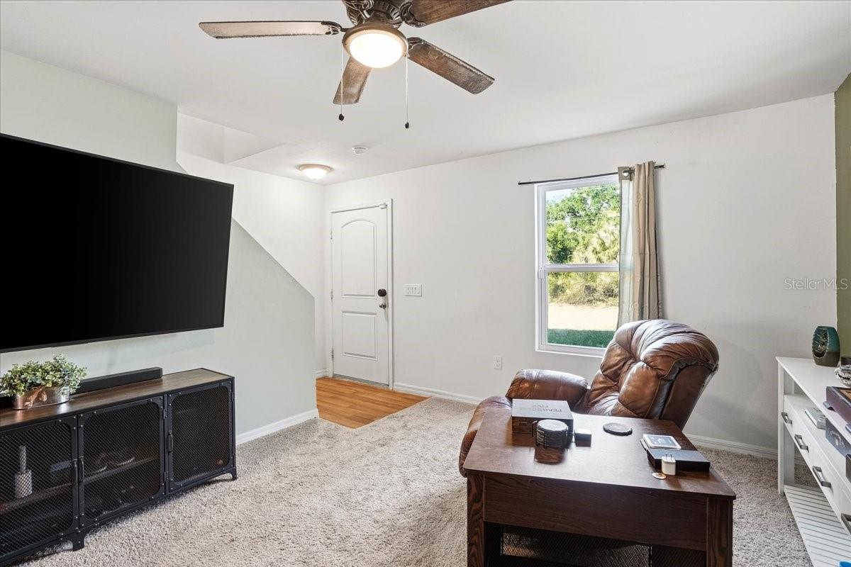 Image 7 of 29 For 4275 Jody Avenue