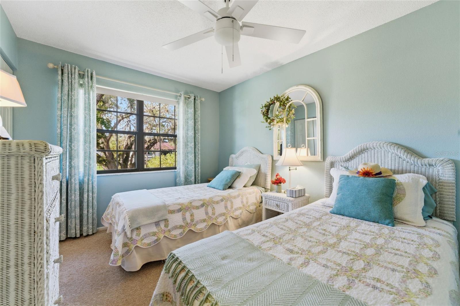 Image 28 of 41 For 19505 Quesada Avenue P202