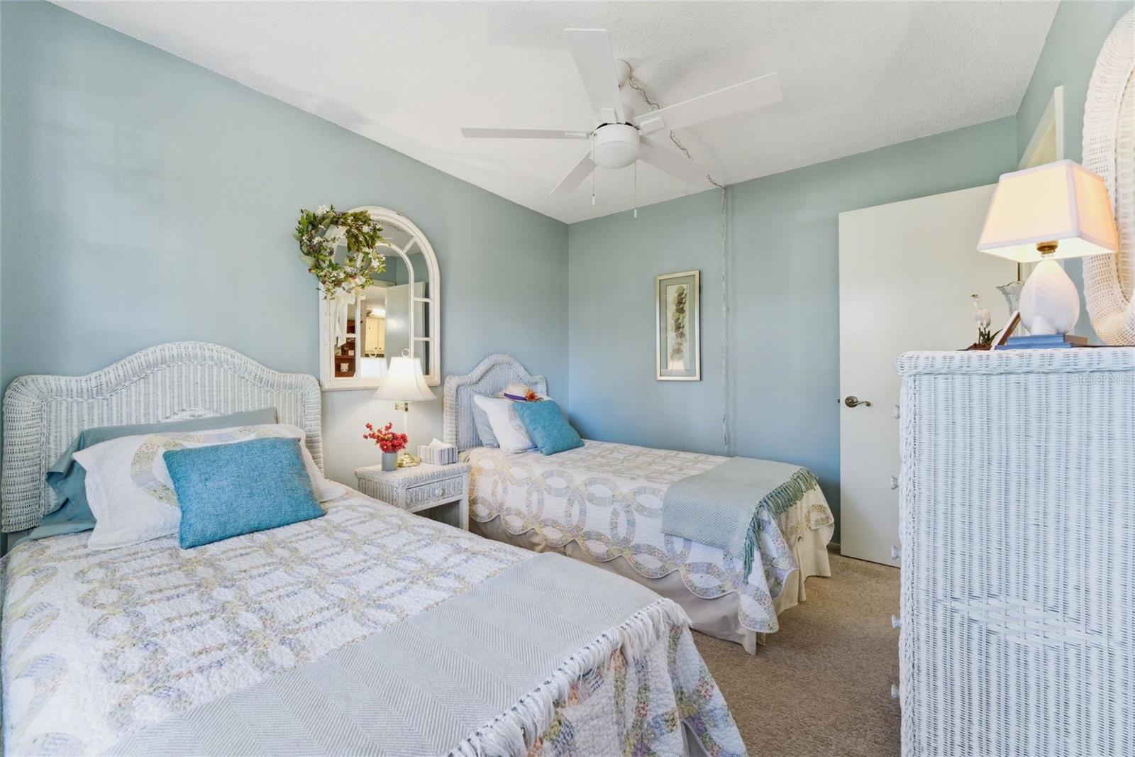 Image 29 of 41 For 19505 Quesada Avenue P202