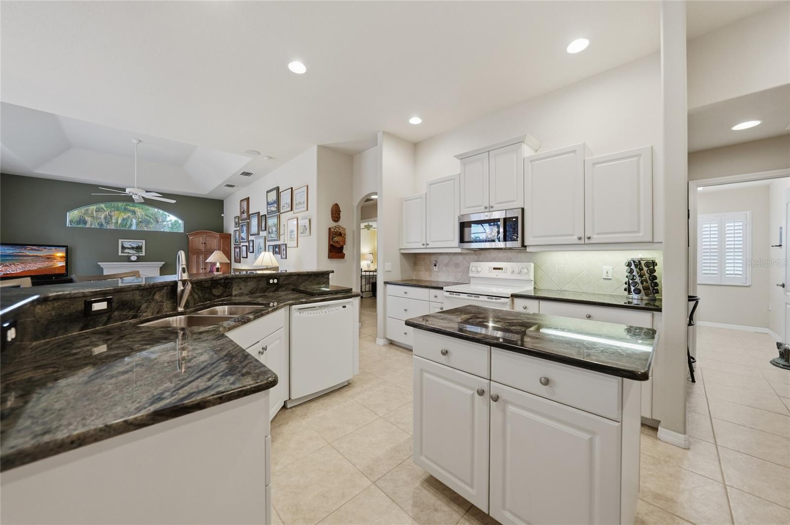 Image 10 of 29 For 176 Medalist Road