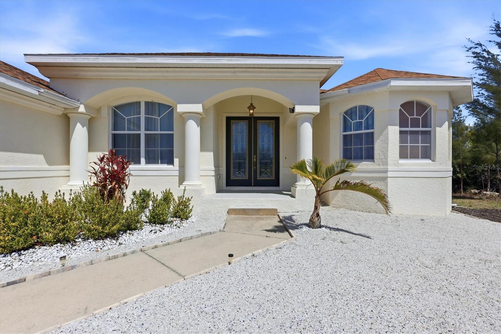 Image 8 of 43 For 15124 Leipzig Circle