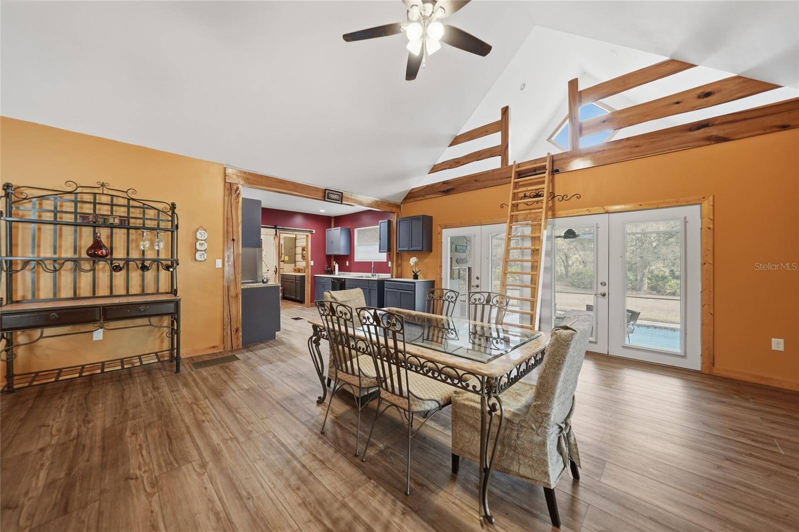 Image 11 of 72 For 9796 Southern Dreams Road