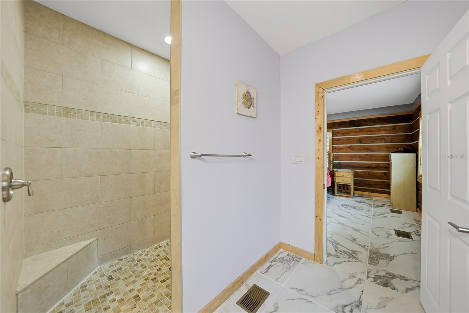 Image 25 of 72 For 9796 Southern Dreams Road