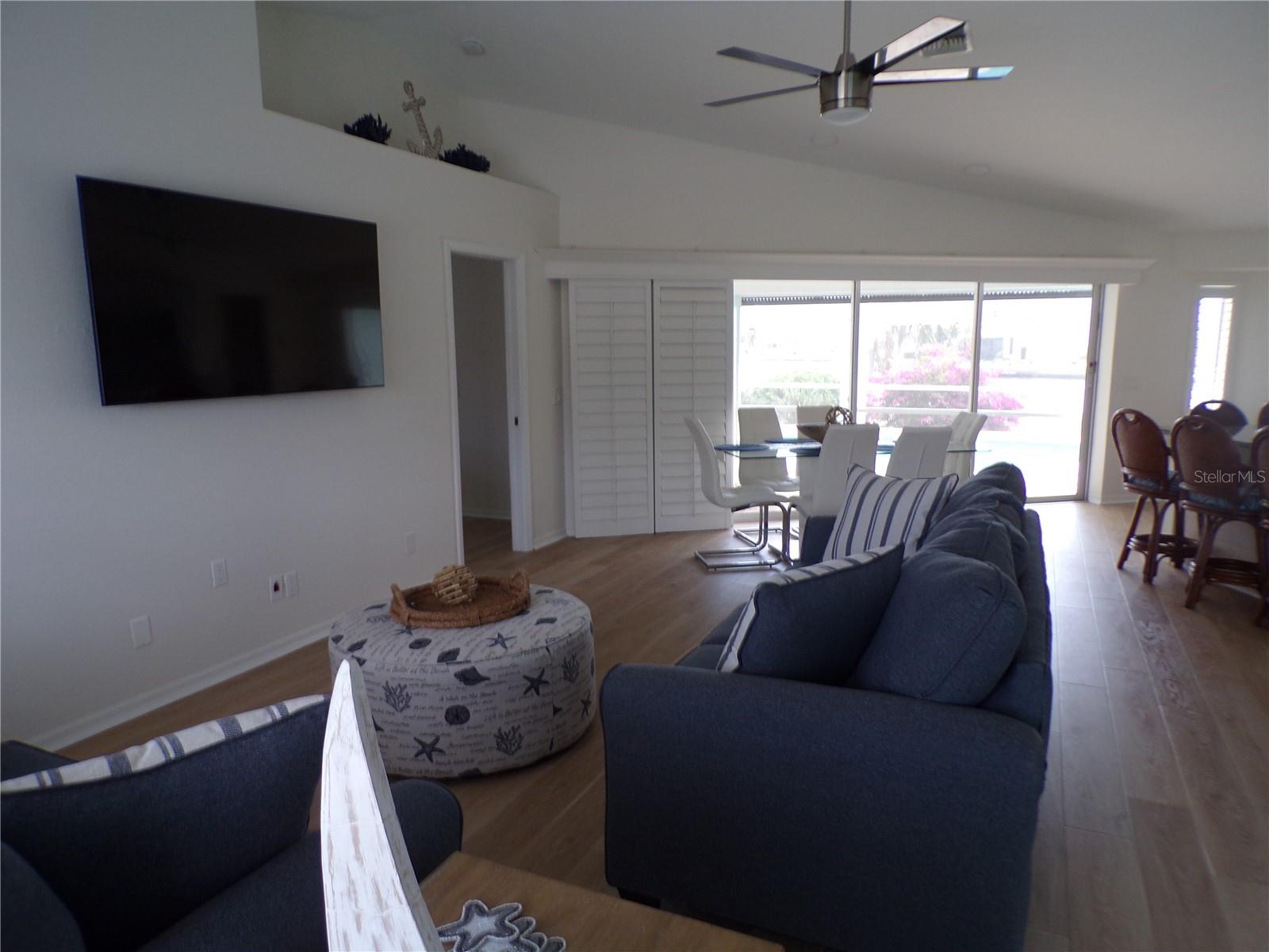 Image 4 of 73 For 3804 Turtle Dove Boulevard