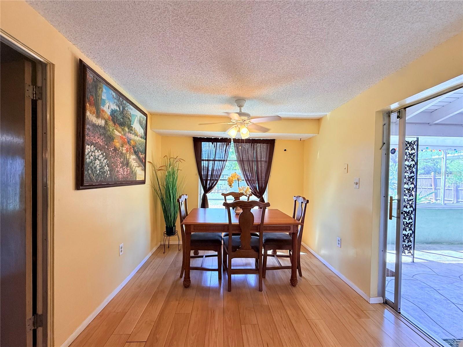 Image 10 of 28 For 1629 Birchcrest Boulevard