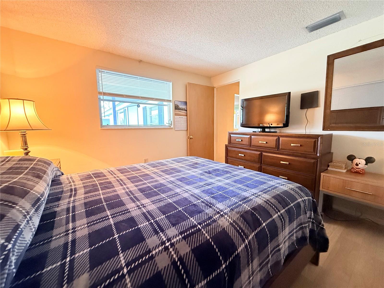 Image 15 of 28 For 1629 Birchcrest Boulevard
