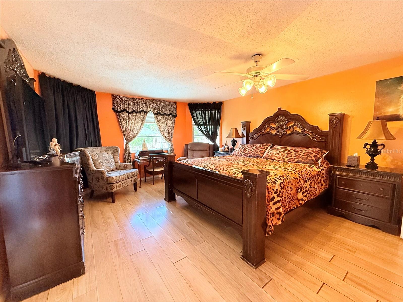 Image 19 of 28 For 1629 Birchcrest Boulevard