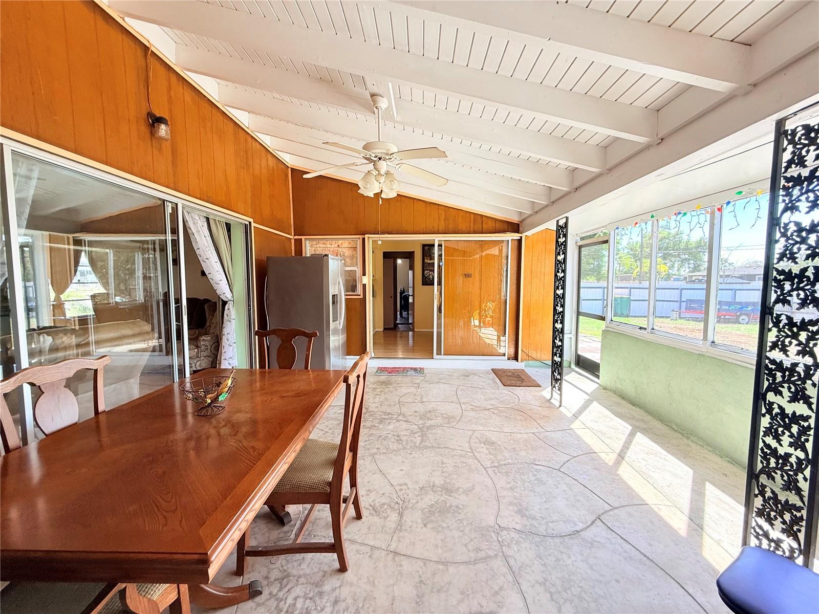 Image 23 of 28 For 1629 Birchcrest Boulevard
