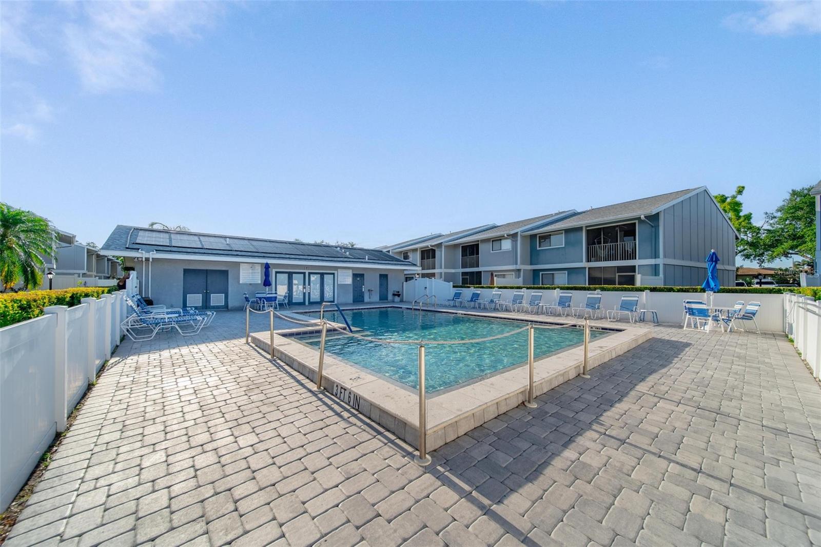 Image 8 of 43 For 6033 34th Street W 132