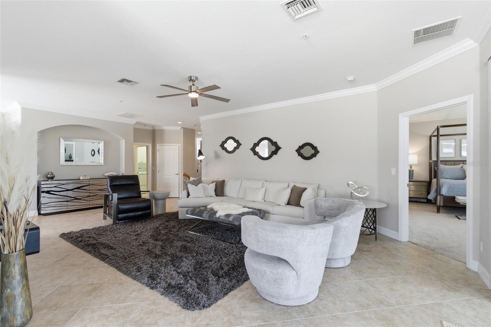 Image 12 of 76 For 14009 Black Beauty Drive 222