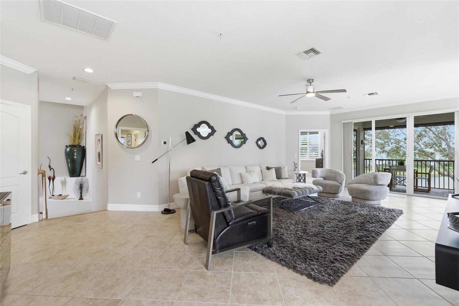 Image 13 of 76 For 14009 Black Beauty Drive 222