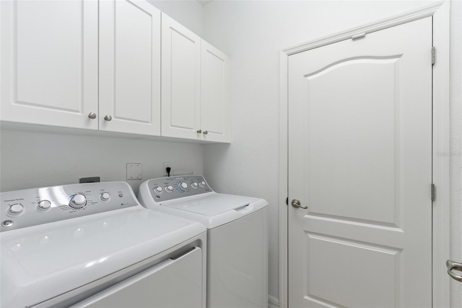 Image 42 of 76 For 14009 Black Beauty Drive 222