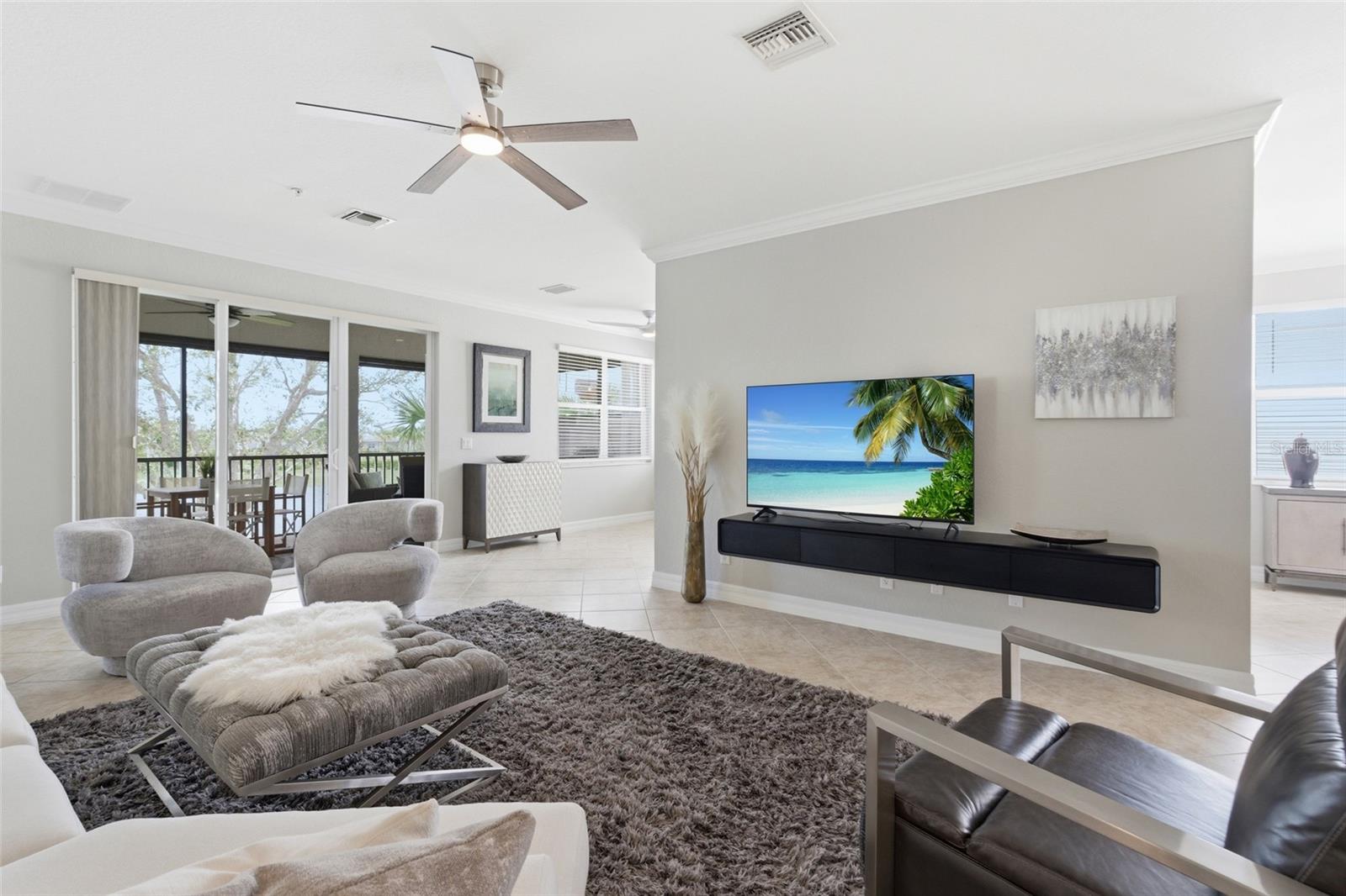 Image 6 of 76 For 14009 Black Beauty Drive 222