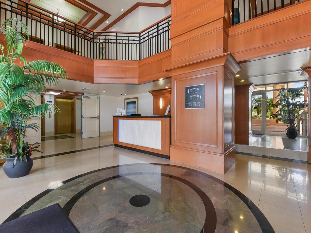 Listing photo id 37 for 2104 1st Street 2304