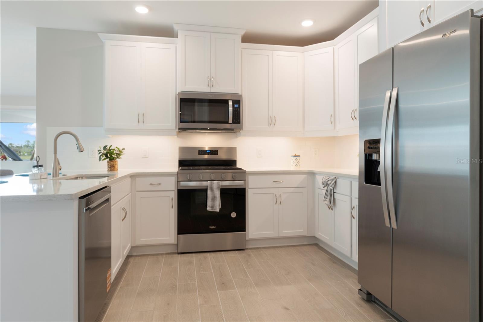 Image 10 of 89 For 17656 Oleander Avenue