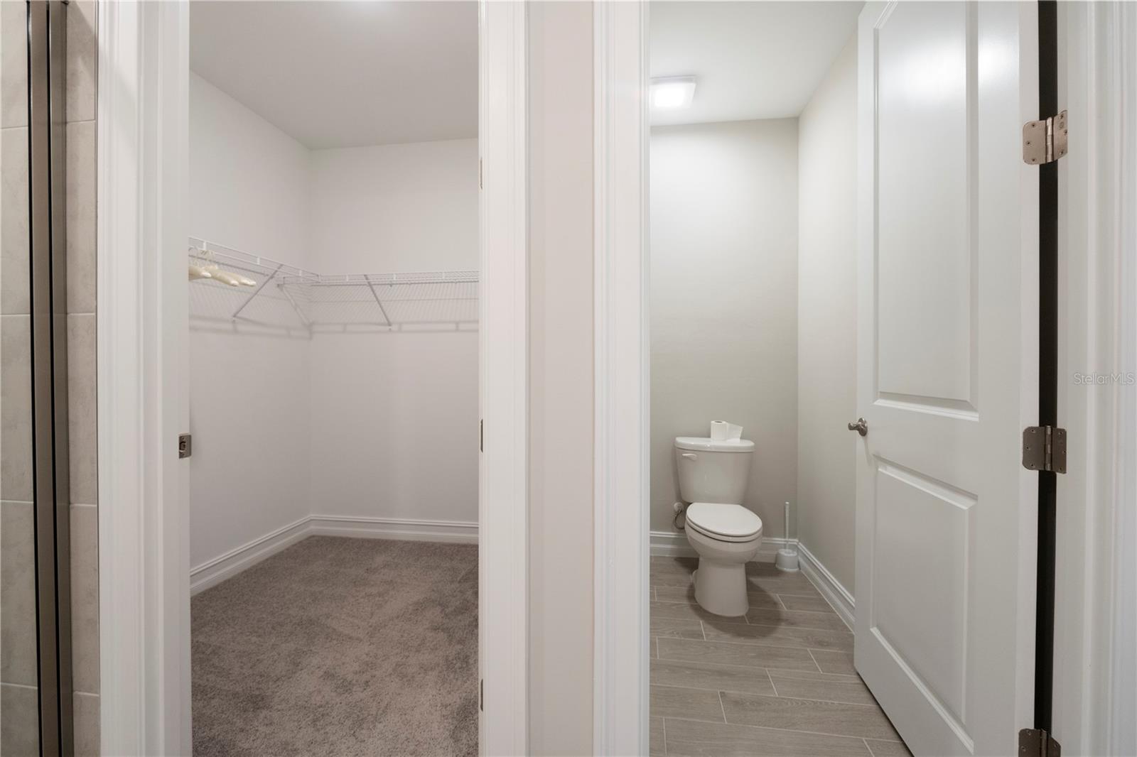 Image 28 of 89 For 17656 Oleander Avenue