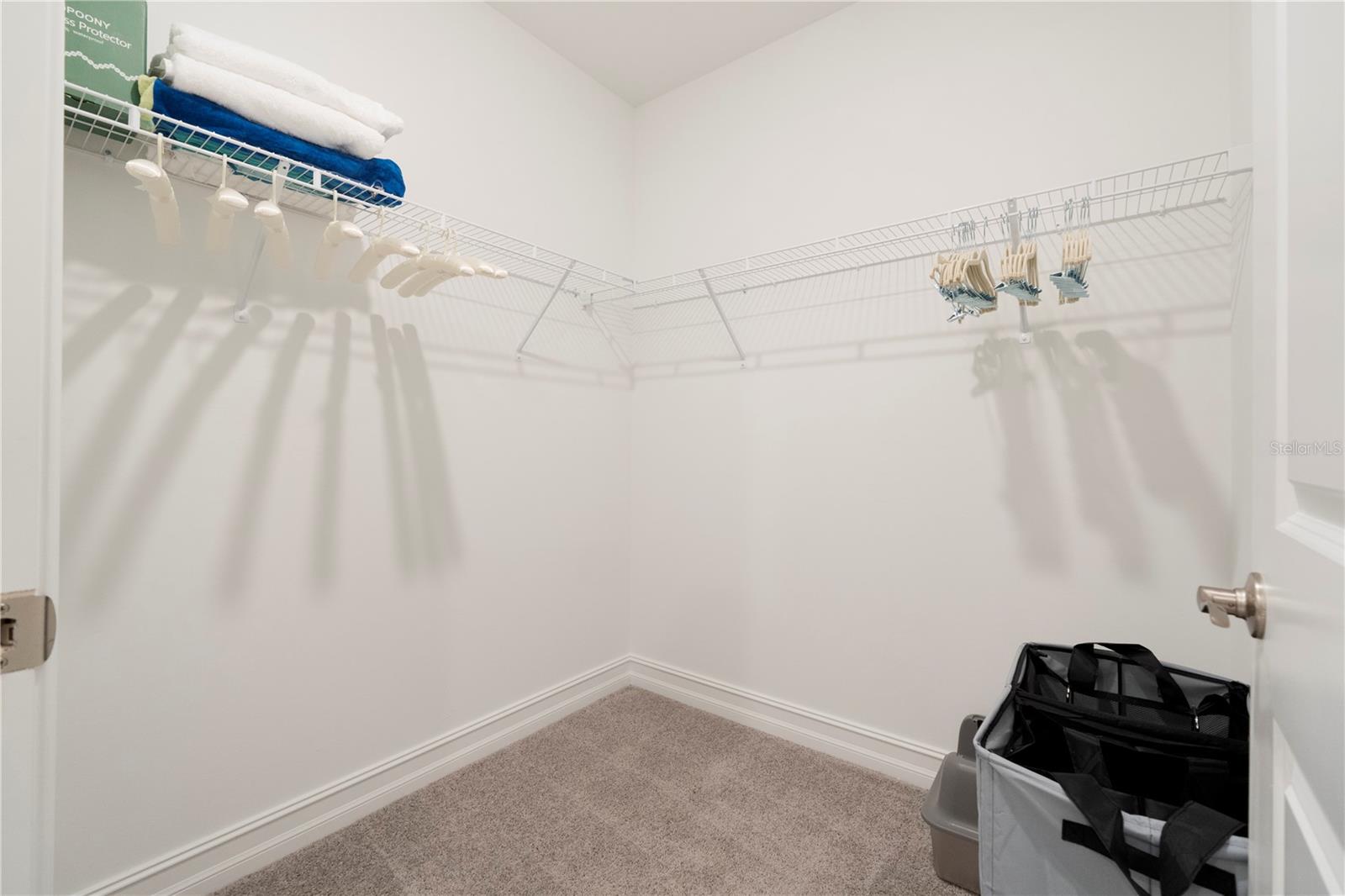 Image 29 of 89 For 17656 Oleander Avenue