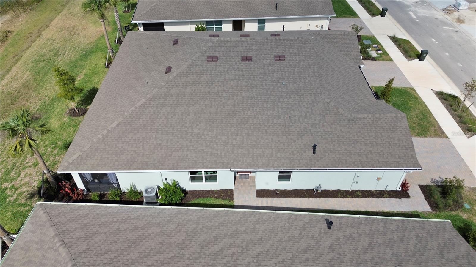 Image 37 of 89 For 17656 Oleander Avenue