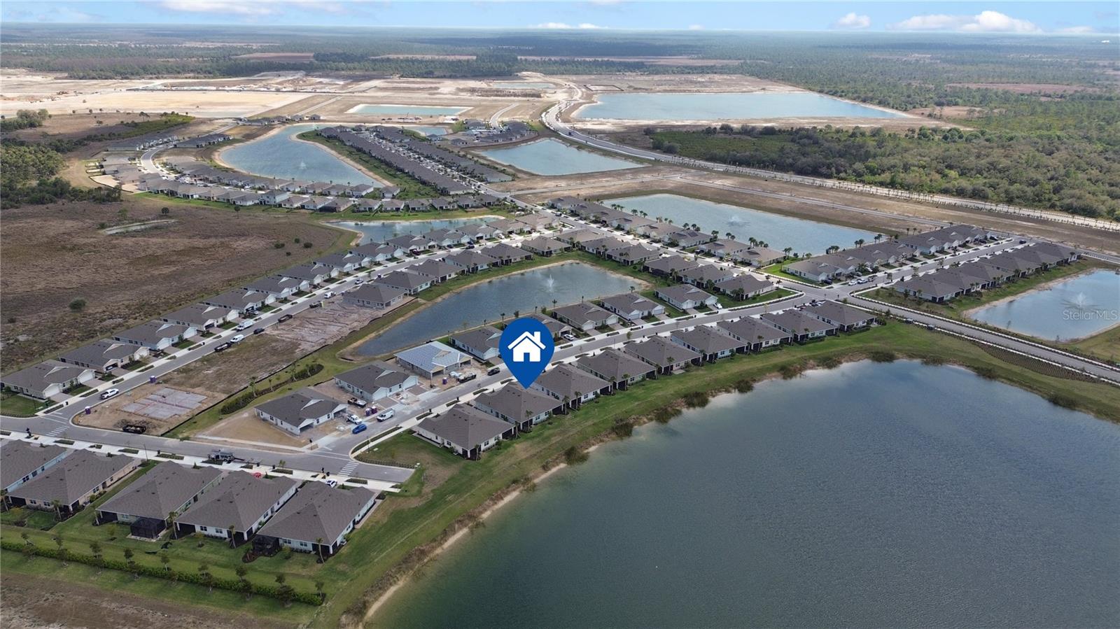 Image 43 of 89 For 17656 Oleander Avenue