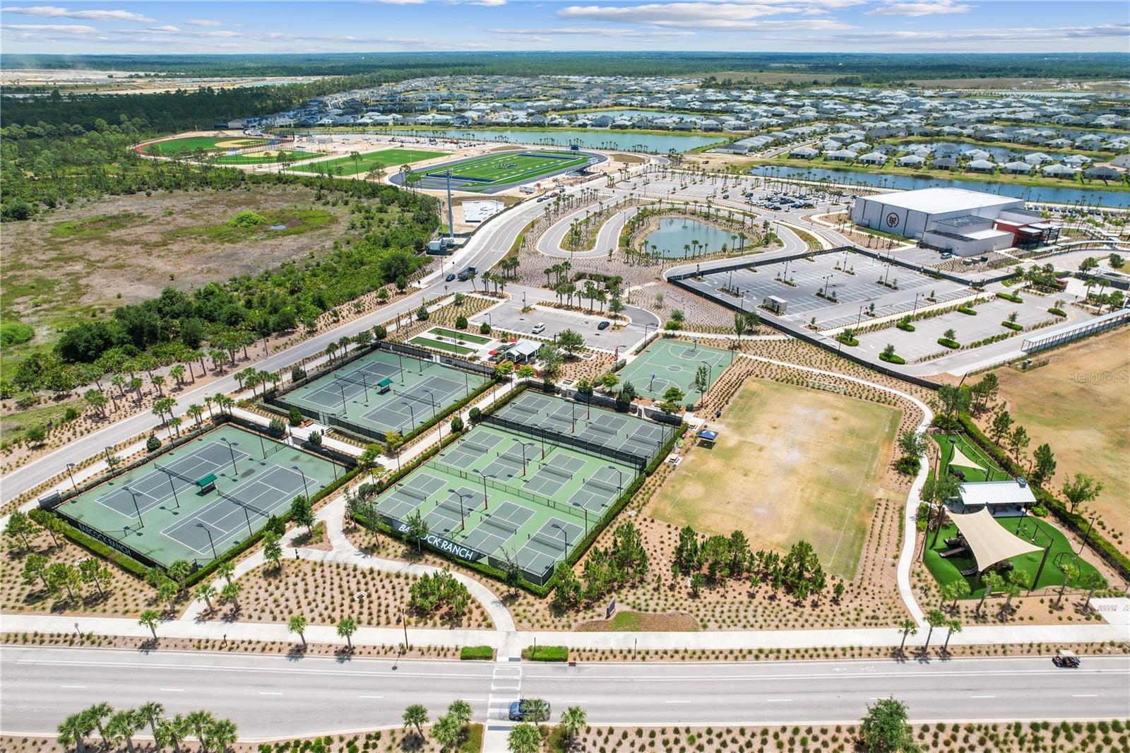 Image 69 of 89 For 17656 Oleander Avenue