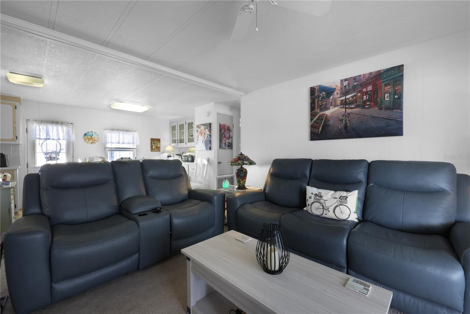 Image 13 of 87 For 2100 Kings Highway 406