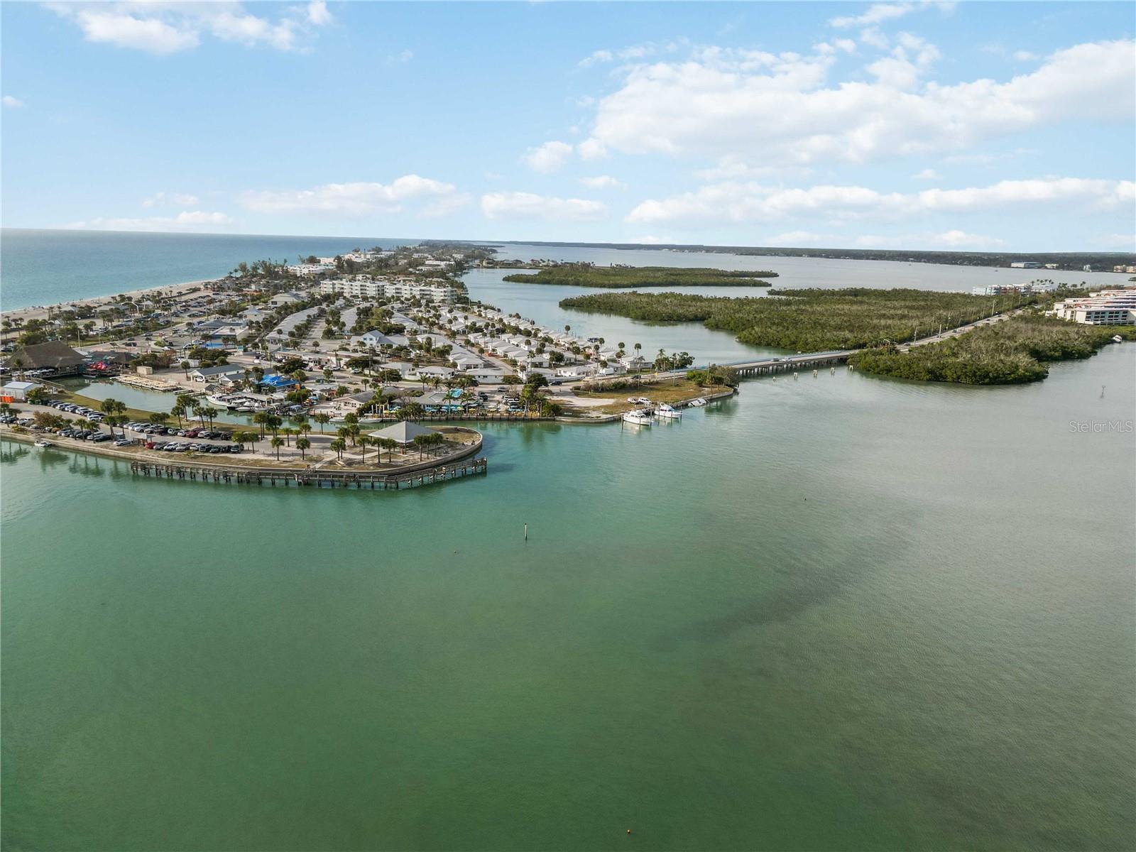 Image 26 of 33 For 120 Stanford Drive