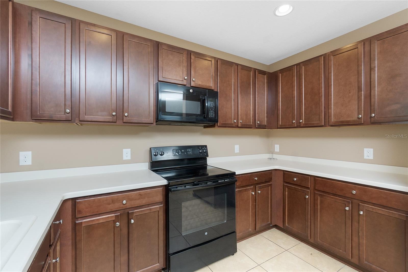 Image 13 of 45 For 12753 Sagewood Drive