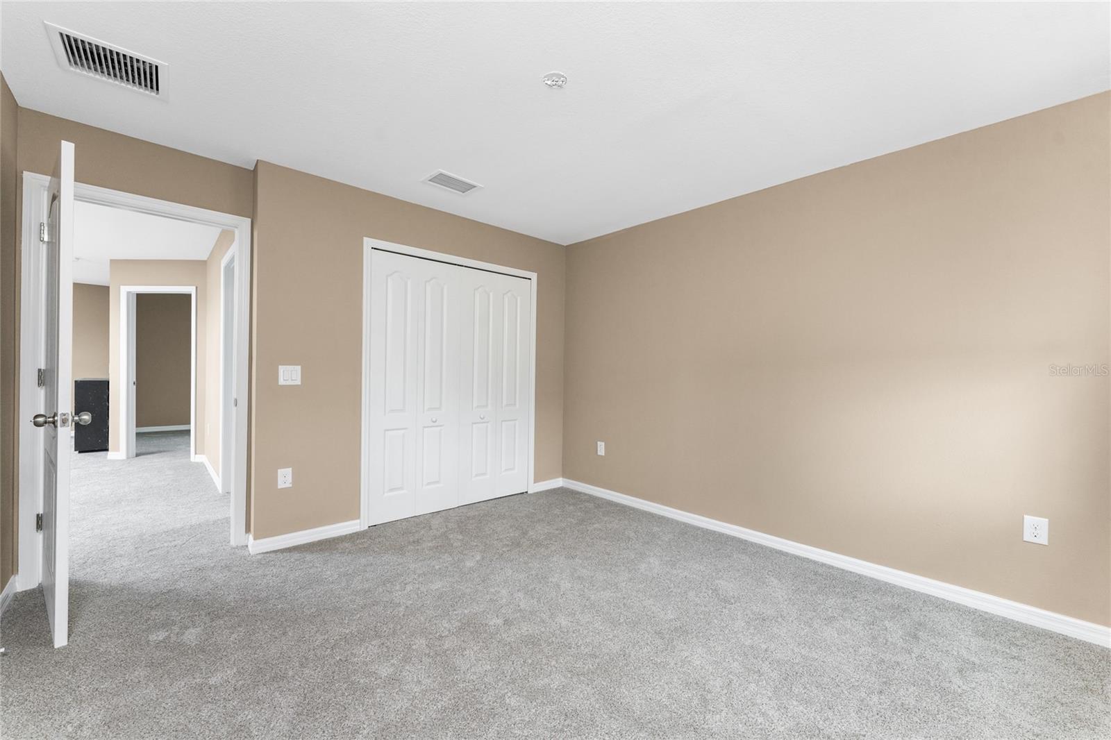 Image 27 of 45 For 12753 Sagewood Drive