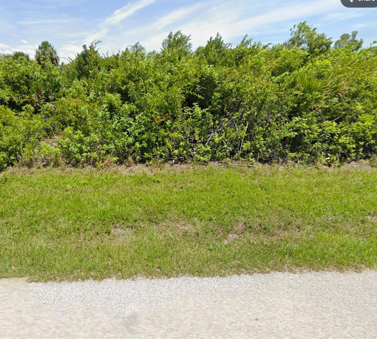 Image 2 of 3 For 15761 Hennipen Circle