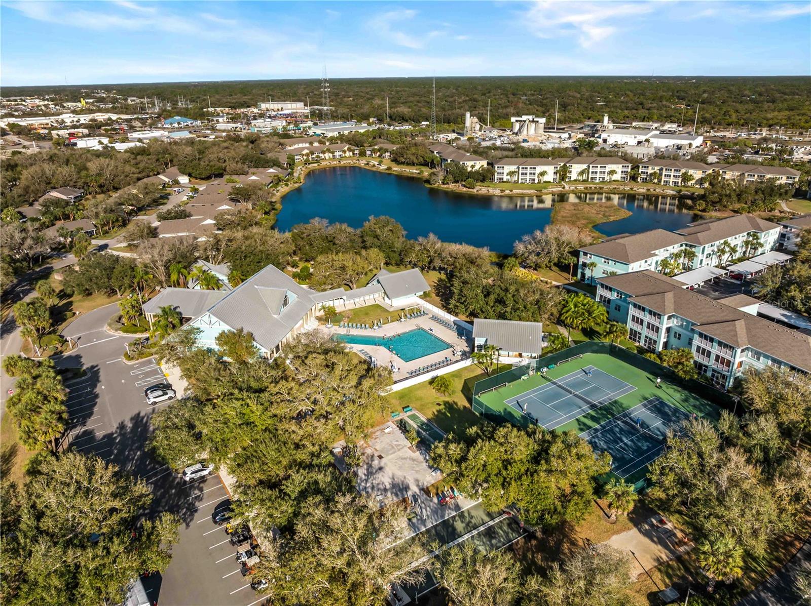 Image 42 of 57 For 1091 Live Oak  214