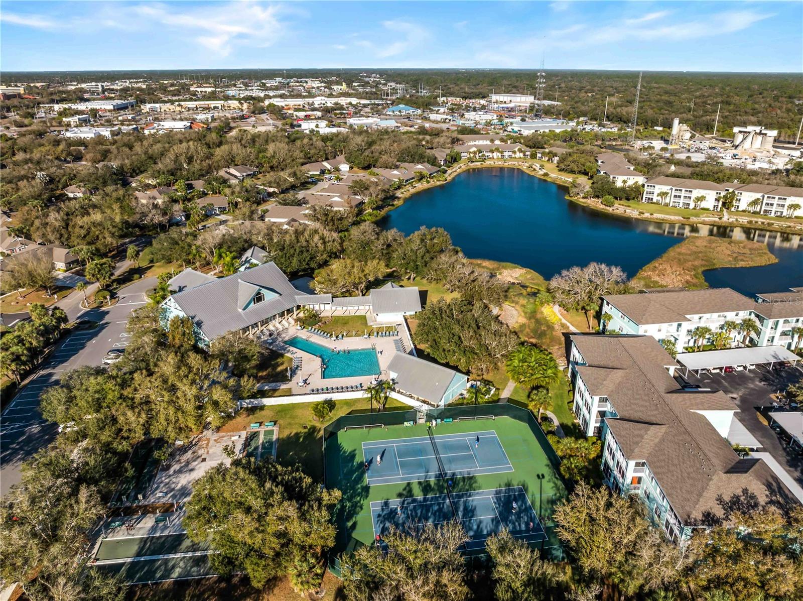 Image 43 of 57 For 1091 Live Oak  214