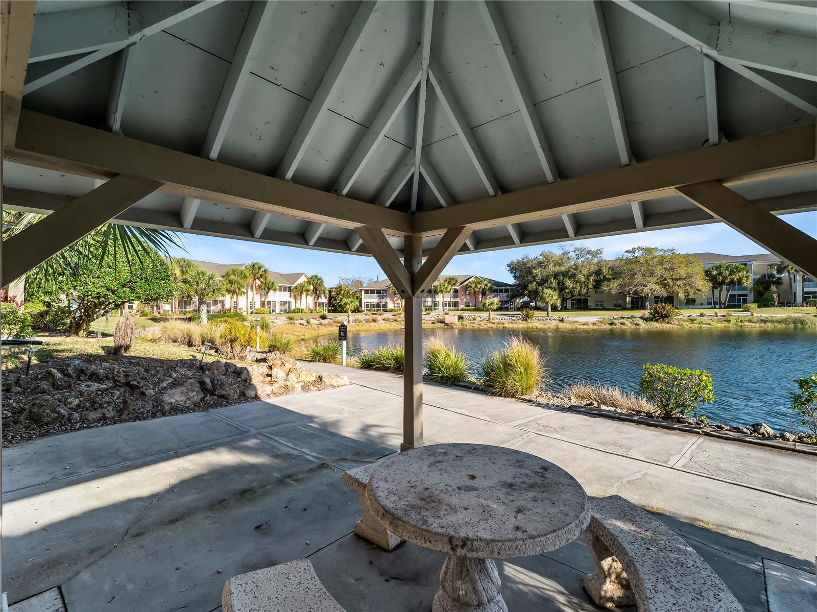 Image 48 of 57 For 1091 Live Oak  214