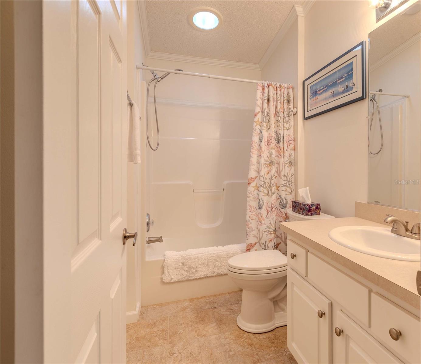 Image 13 of 70 For 2100 Kings Highway 690